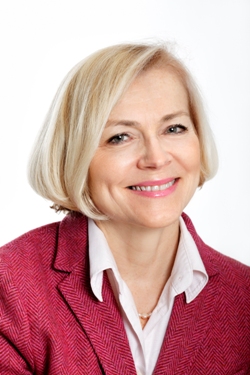 Riitta Puupponen-Pimiä kasvokuva Riitta Puupponen Pimia